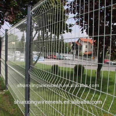 factory price high quality cheap yard welded wire mesh fencing for sale